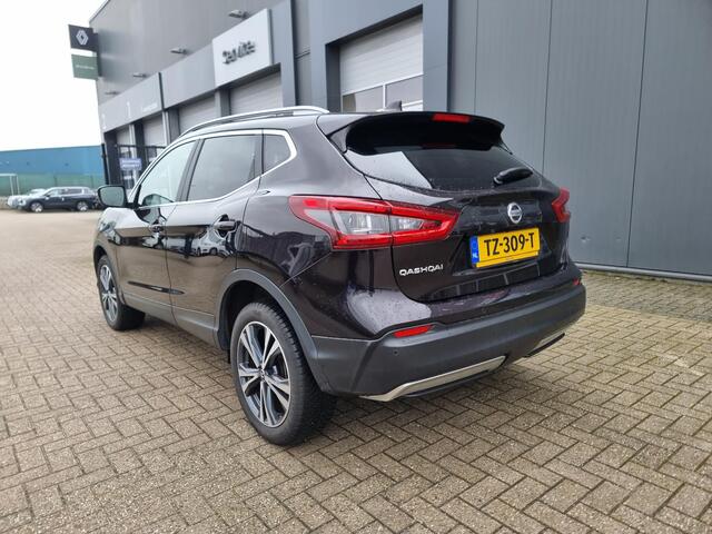 Nissan QASHQAI 1.2 N-Connecta | Trekhaak | 360º Camera | Panoramadak