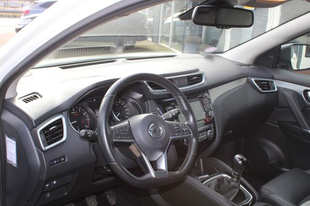 Nissan QASHQAI 1.3 DIG-T TEKNA + Panorama Leder Navi 360gr Camera 19LM Topst!!!