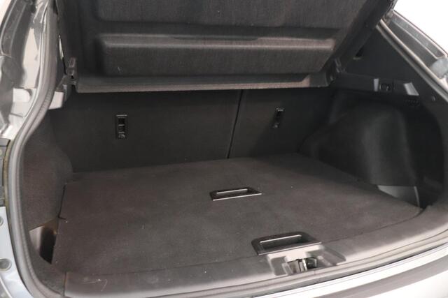 Nissan QASHQAI 1.3 DIG-T Tekna | Panoramadak | Adaptieve Cruise | LED | 360° camera | All season |