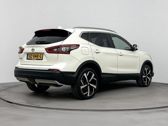 Nissan QASHQAI 1.2 Tekna airco automatisch | cruise control | LED koplampen | lederen/stof bekleding | lichtmetalen velgen 19" | navigatiesysteem full map | voorstoelen verwarmd |