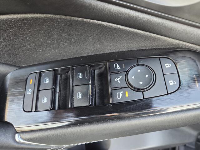 Nissan QASHQAI 1.3 MHEV Xtronic Premiere Edition uitvoering automaat 1e eigenaar !!!