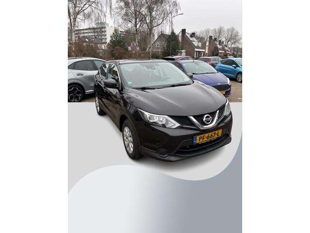 Nissan QASHQAI 1.2 Visia 116pk Trekhaak | Metaal lak | Cruise control | Airco | Bluetooth | Hoge instap