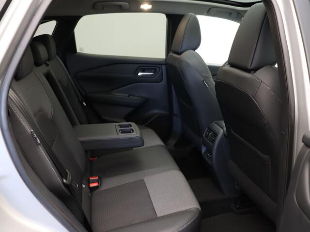 Nissan QASHQAI 158pk MHEV Xtronic N-Connecta | Trekhaak | Pilot Assist | Rondomzicht Camera | Stoel, Stuur, Voorruitverwarming| Keyles Entery | 1800KG trekgewicht |