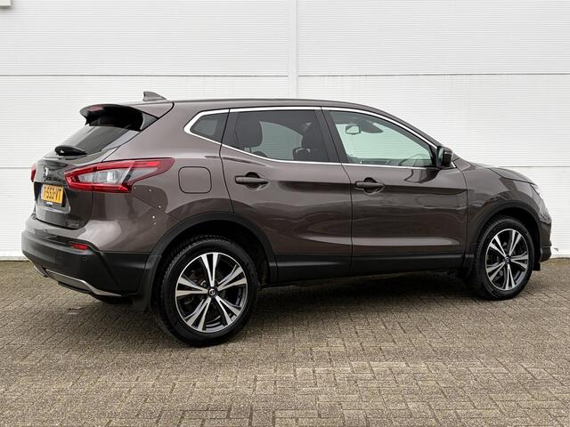 Nissan QASHQAI 1.3 DIG-T N-Connecta / Airco (automatisch) / Apple Carplay/Android Auto / Lichtmetalen velgen 18" / Stoelverwarming