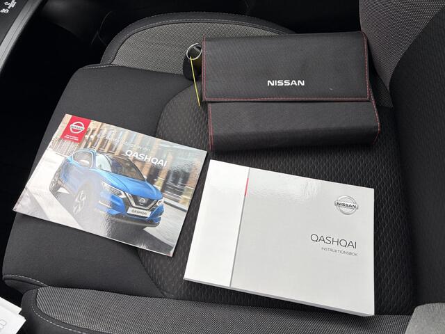 Nissan QASHQAI 1.3 DIG-T N-Connecta / Airco (automatisch) / Apple Carplay/Android Auto / Lichtmetalen velgen 18" / Stoelverwarming