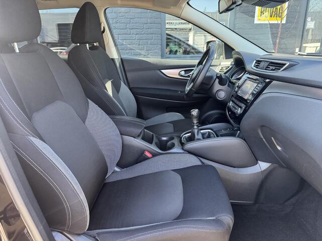 Nissan QASHQAI 1.2 N-Connecta Pano/Camera-360/Trekhaak/92dkm...