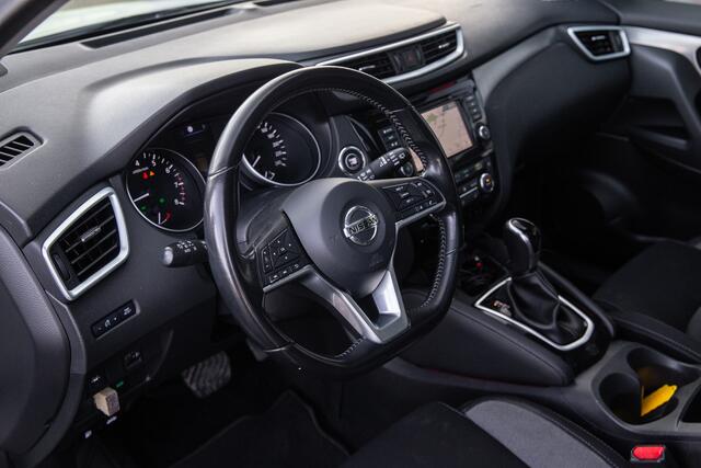 Nissan QASHQAI 1.3 DIG-T N-Connecta , Panoramadak, Trekhaak,