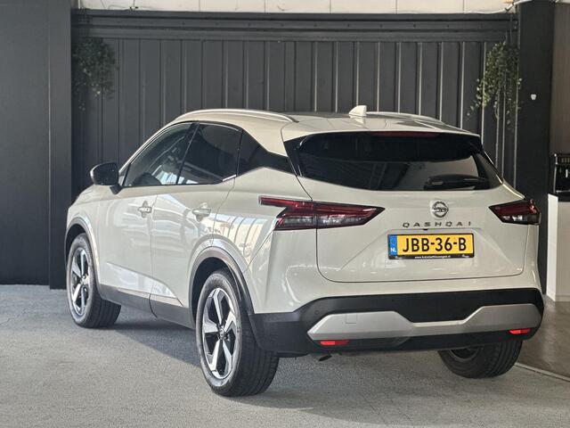 Nissan QASHQAI 1.3 MHEV Xtronic Tekna | Panoramadak | Sfeerverlichting | Carplay | 360 Camera | Head-up display | Stoelverwarming | Navi | Leder Bekleding |