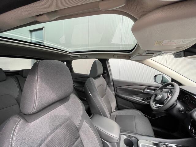 Nissan QASHQAI 1.3 MHEV Xtronic Premiere Edition Navigatie, Panoramadak, 360 Camera, LED, Climate Control, Cruise Control