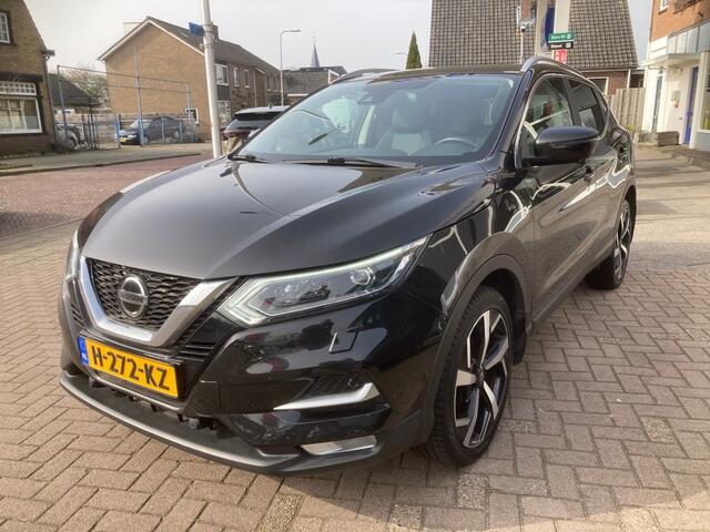 Nissan QASHQAI 1.3 Dig-T Bussines Edition Leer, Pano Navi 360 Trekhaak All season