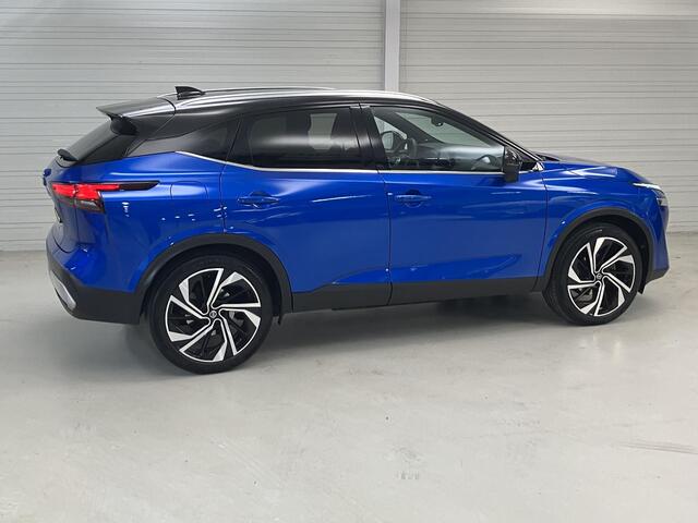 Nissan QASHQAI 1.3 MHEV Xtronic Tekna Plus / Eerste Eigenaar / Dealer Onderhouden / Afneembare Trekhaak 1800 KG / Lederen Bekleding / Bose Audio / Navigatie / Panoramadak / 360 Graden Camera / Elektrische Kofferbak / Elektrisch Verstelbare Stoel met Geheugen /