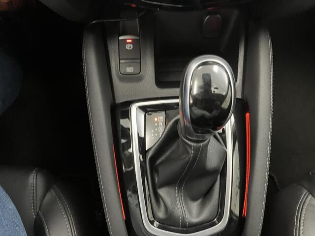 Nissan QASHQAI 1.3 DIG-T Tekna / Trekhaak (1500 kg) / All season banden / Automaat