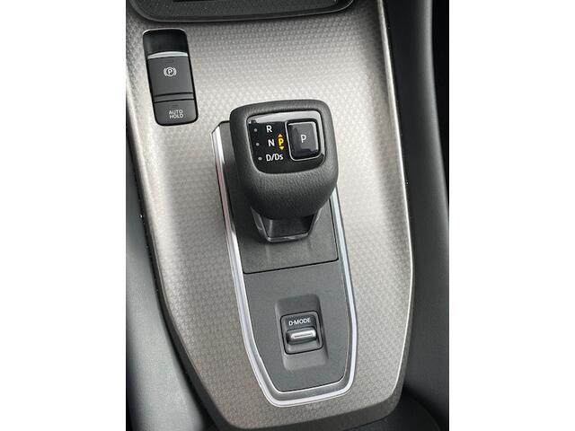 Nissan QASHQAI 1.3 MHEV N Connecta Automaat Navigatie, Climate Control, Adaptive Cruise Control, LED, 18" Lm, Stoel/Stuurverwarming