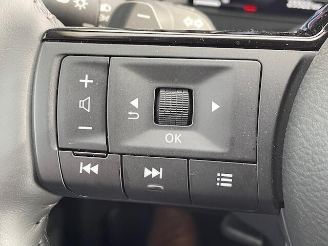 Nissan QASHQAI 1.3 MHEV N Connecta Automaat Navigatie, Climate Control, Adaptive Cruise Control, LED, 18" Lm, Stoel/Stuurverwarming