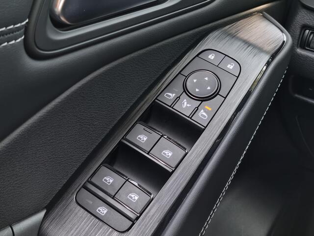 Nissan QASHQAI 1.3 MHEV Xtronic N-Connecta / Trekhaak ( 1.800 KG ) / All season banden / Panoramadak / Navigatie / Apple Carplay & Android Auto