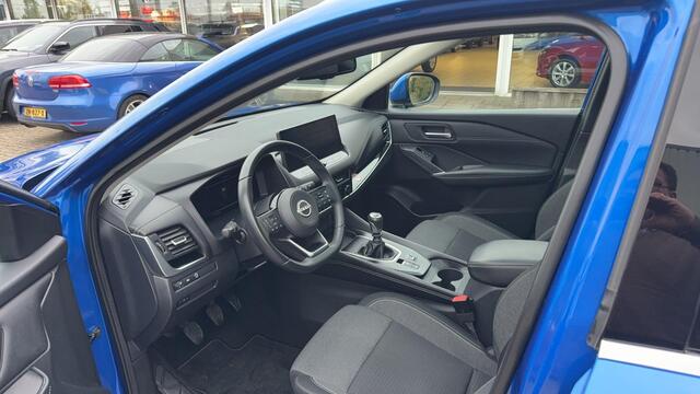 Nissan QASHQAI 1.3 MHEV N-Connecta Panorama dak