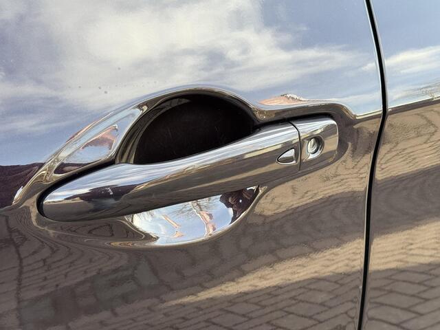 Nissan QASHQAI 1.3 DIG-T Premium Edition / Trekhaak / 1500KG Trekgewicht / Panorama / 360º Camera / Navigatie / Android Auto /