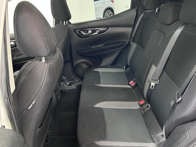 Nissan QASHQAI 1.3 DIG-T Design Edition | PANORAMADAK | NAVIGATIE | ACHTERUITRIJCAMERA | PARKEERSENSOREN