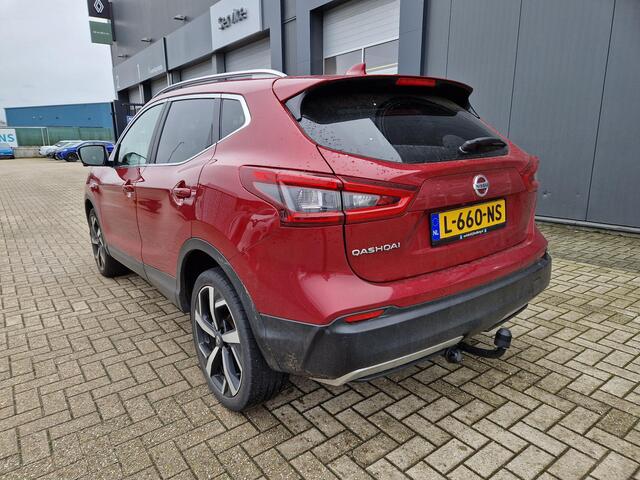 Nissan QASHQAI 1.6 Tekna + | Trekhaak | Panoramadak | Stoelverwarming |