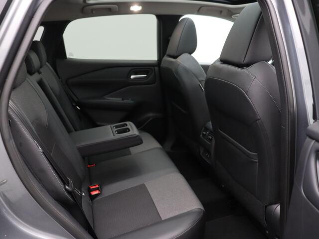 Nissan QASHQAI 158pk MHEV Xtronic N-Connecta | Panoramadak | Pilot Assist | Elektrische achterklep | Head-up Display | Stoel, stuur en voorruit verwarming | Rondomzicht camera |