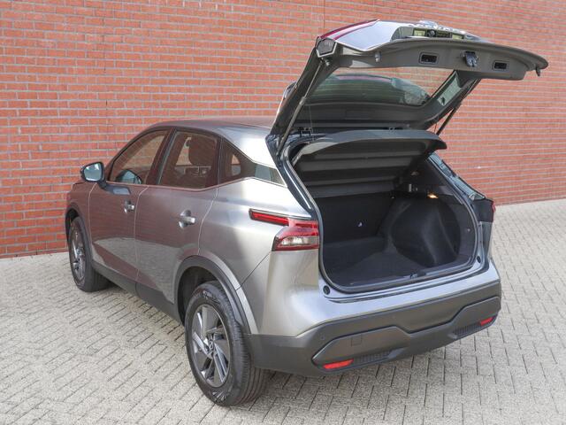 Nissan QASHQAI 1.3 MHEV Xtronic Acenta Automaat Adaptive Cruise Control Camera Dab Led Verwarmde voorstoelen