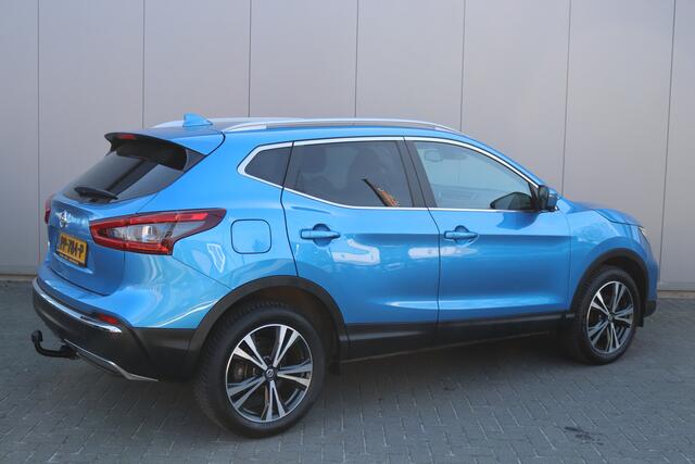 Nissan QASHQAI 1.2DIG-T 116PK N-Connecta Pano-dak/Trekhaak/Navigatie/Camera/Keyfree/Parkeerhulp