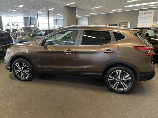 Nissan QASHQAI 1.3 DIG-T N-Connecta PANORAMADAK-NAVIGATIE-KOPLAMPEN ADAPTIEF-ACHTERUITRIJCAMERA