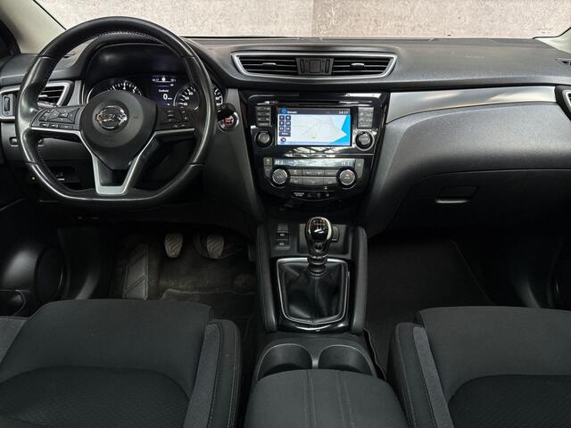 Nissan QASHQAI 1.2 N-Connecta (PANORAMADAK, NAVIGATIE, 360 CAMERA, GETINT GLAS, KEYLESS, SPORTSTOELEN, CRUISE, TREKHAAK, NIEUWE APK, NIEUWSTAAT)