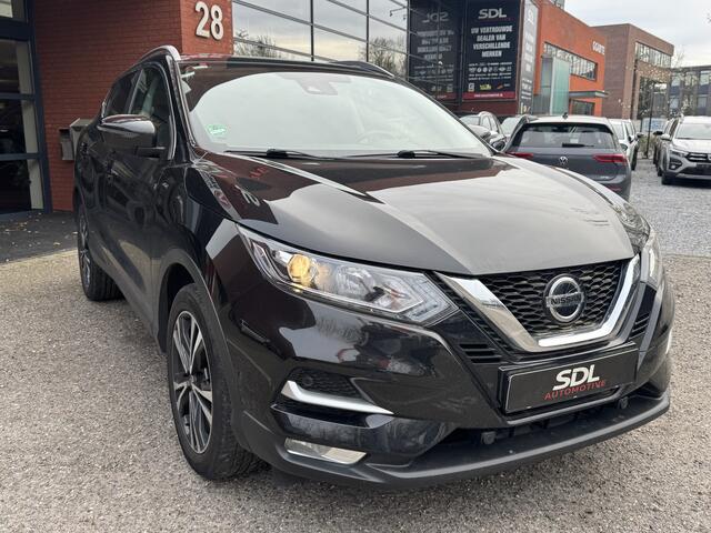 Nissan QASHQAI 1.3 DIG-T Business Edition // NAVI // 360 CAMERA // ADAPTIVE CRUISE // TREKHAAK // PANO DAK // CLIMA //