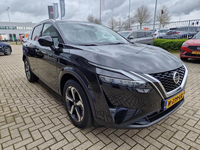 Nissan QASHQAI 1.3 MHEV Xtronic Premiere Edition | Trekhaak | 360º Camera | Panoramadak |
