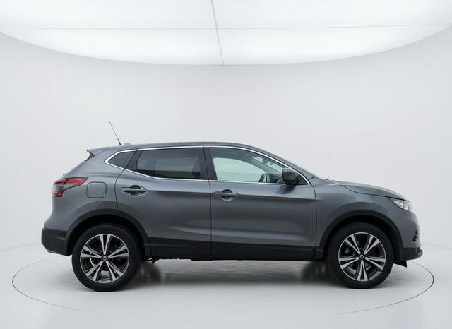 Nissan QASHQAI 1.3 DIG-T N-Connecta 360 CAMERA - TREKHAAK - NAVI - STOELVERWARMING