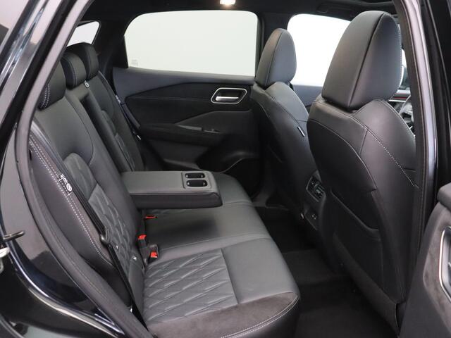 Nissan QASHQAI 1.3 MHEV Xtronic Tekna Plus | Lederen bekleding | Elektrisch verstelbare voorstoelen | Stoel, stuur en voorrruit verwarming | Panoramadak | BOSE Audio |