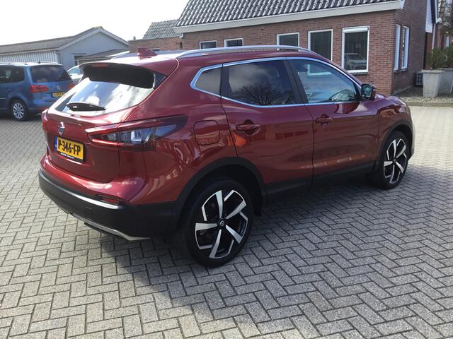Nissan QASHQAI 1.3 DIG-T 160 DCT Premium Edition