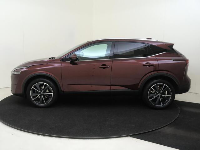 Nissan QASHQAI 1.3 MHEV Xtronic Tekna Design Pack | airco automatisch | Apple Carplay/Android | cruise control adaptief met Stop&Go en stuurhulp | dodehoekdetectie met correctie | file assistent | lederen/stof bekleding | lichtmetalen velgen 19" | matrix LED koplampen