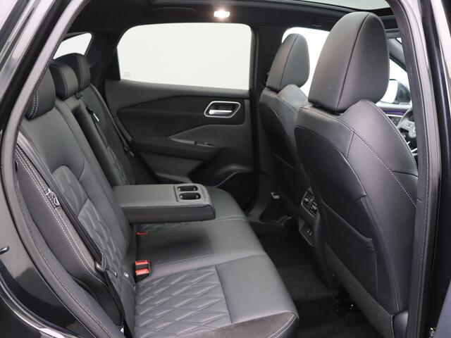 Nissan QASHQAI 158pk MHEV Xtronic Tekna Plus | Lederen bekleding | Elektrisch verstelbare voorstoelen | Stoel, stuur en voorrruit verwarming | Panoramadak | BOSE Audio |