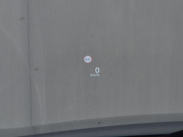 Nissan QASHQAI 1.3 MHEV Xtronic Tekna Plus / Fabrieksgarantie tot 02-2028<100.000 / Dealer onderhouden / Panoramadak / Trekgewicht 1800 kg / Voorstoel met massage functie / Head Up Display / Bose Audio Systeem / Elektrische achterklep / Stuur- Stoel & Achterbank verwarm