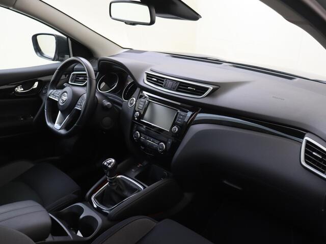 Nissan QASHQAI 1.3 DIG-T Design Edition | airco automatisch | Apple Carplay/Android Auto | cruise control | lichtmetalen velgen 18" | navigatiesysteem full map | panoramadak |