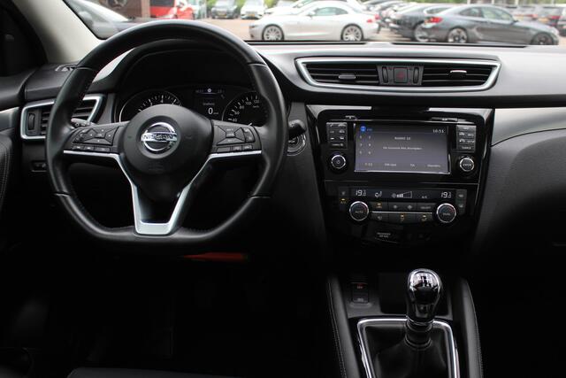 Nissan QASHQAI 1.2 Tekna / Trekhaak / Panoramadak / 360Camera / Navigatie / Keyless / Dodehoek / Cruise Control / DAB / 19''