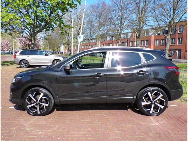Nissan QASHQAI 1.3 DIG-T Tekna 160 PK