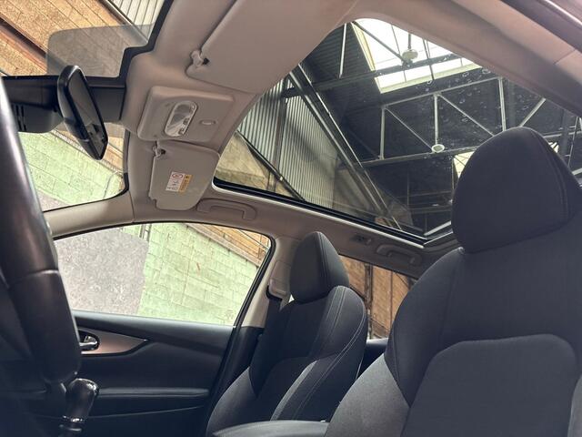 Nissan QASHQAI 1.2 N-Connecta (PANORAMADAK, NAVIGATIE, 360 CAMERA, GETINT GLAS, KEYLESS, SPORTSTOELEN, CRUISE, PARKEERSENSOREN, NIEUWE APK, NIEUWSTAAT)