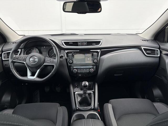 Nissan QASHQAI 1.3 DIG-T Design Edition / Trekhaak ( 1300 kg ) / Apple Carplay/Android Auto / Airco (automatisch) /