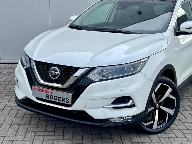 Nissan QASHQAI 1.3 DIG-T 140 Pk Tekna Navigatie, Panoramadak, Half Leder, 19"Lm, Trekhaak, Climate Control, Cruise Control, LED