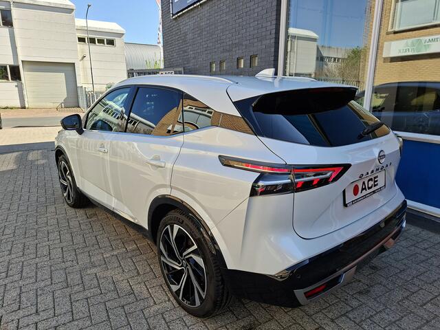 Nissan QASHQAI 1.3 DIG-T 158 X-TRONIC Tekna PLUS Automaat Panoramadak RIJKLAAR