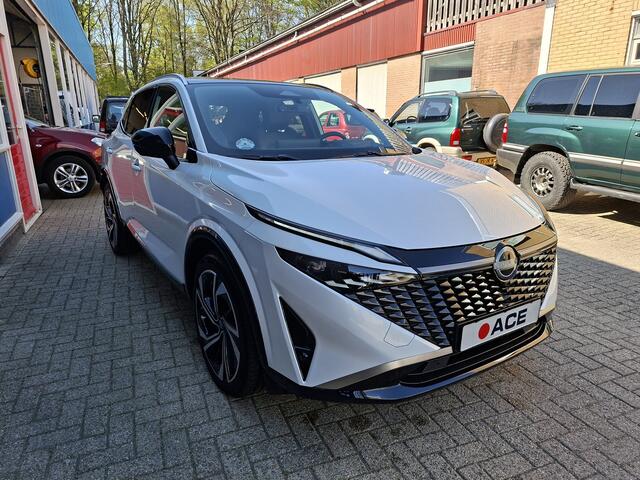 Nissan QASHQAI 1.3 DIG-T 158 X-TRONIC Tekna PLUS Automaat Panoramadak RIJKLAAR