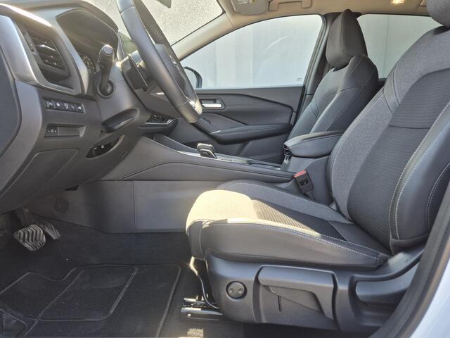 Nissan QASHQAI 1.3 MHEV Xtronic N-Connecta / Facelift Model / Fabrieksgarantie tot 04-2028<100.000 / Trekgewicht 1800 kg / Cold Pack & Pack Easy / Panorama dak / Head Up Display / Elektrische achterklep / Adaptief cruise control / Rondomzicht camera /