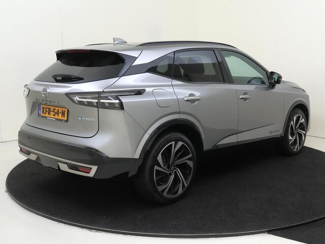 Nissan QASHQAI 1.5 e-Power Tekna Plus Black pack Dakrails, onderste sierlijst en onderrand raamomlijsting zwart gewrapped