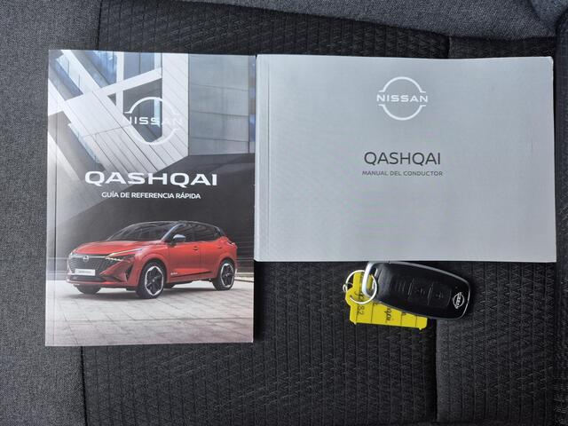 Nissan QASHQAI 1.5 e-Power N-Connecta / Facelift Model / Rondomzicht camera / Apple Carplay Android Auto / Draadloze telefoon lader / Adaptief cruise control / Climate control / Keyless Entry/Start / Parkeersensoren voor en achter /