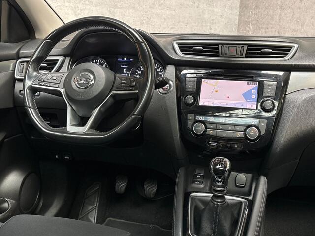 Nissan QASHQAI 1.3 DIG-T N-Connecta 140Pk (PANORAMADAK, APPLE CARPLAY, NAVIGATIE, 360 CAMERA, GETINT GLAS, SPORTSTOELEN, KEYLESS, TREKHAAK, CRUISE, NIEUWSTAAT)