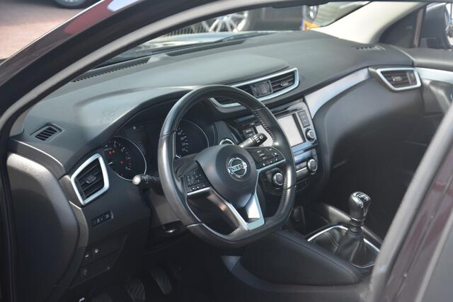 Nissan QASHQAI 1.3 DIG-T Business Edition | Navigatie | 360 camera | Leer | Panoramadak | NL auto!! |