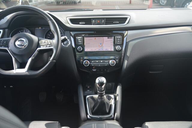 Nissan QASHQAI 1.3 DIG-T Business Edition | Navigatie | 360 camera | Leer | Panoramadak | NL auto!! |